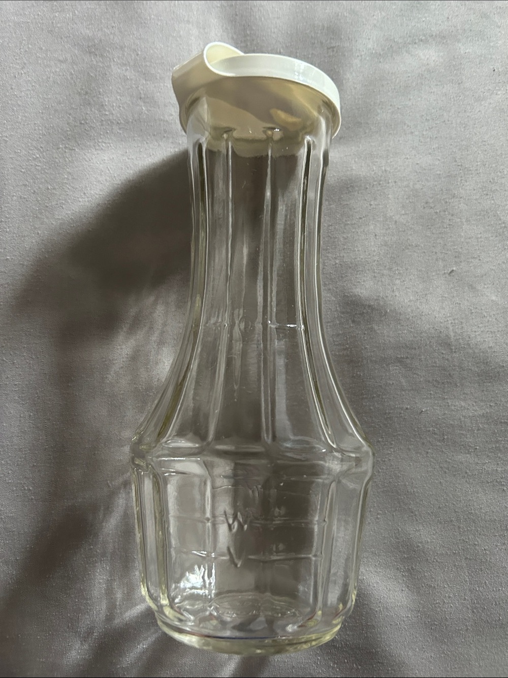 Clear Glass Pouring Carafe with White Lid